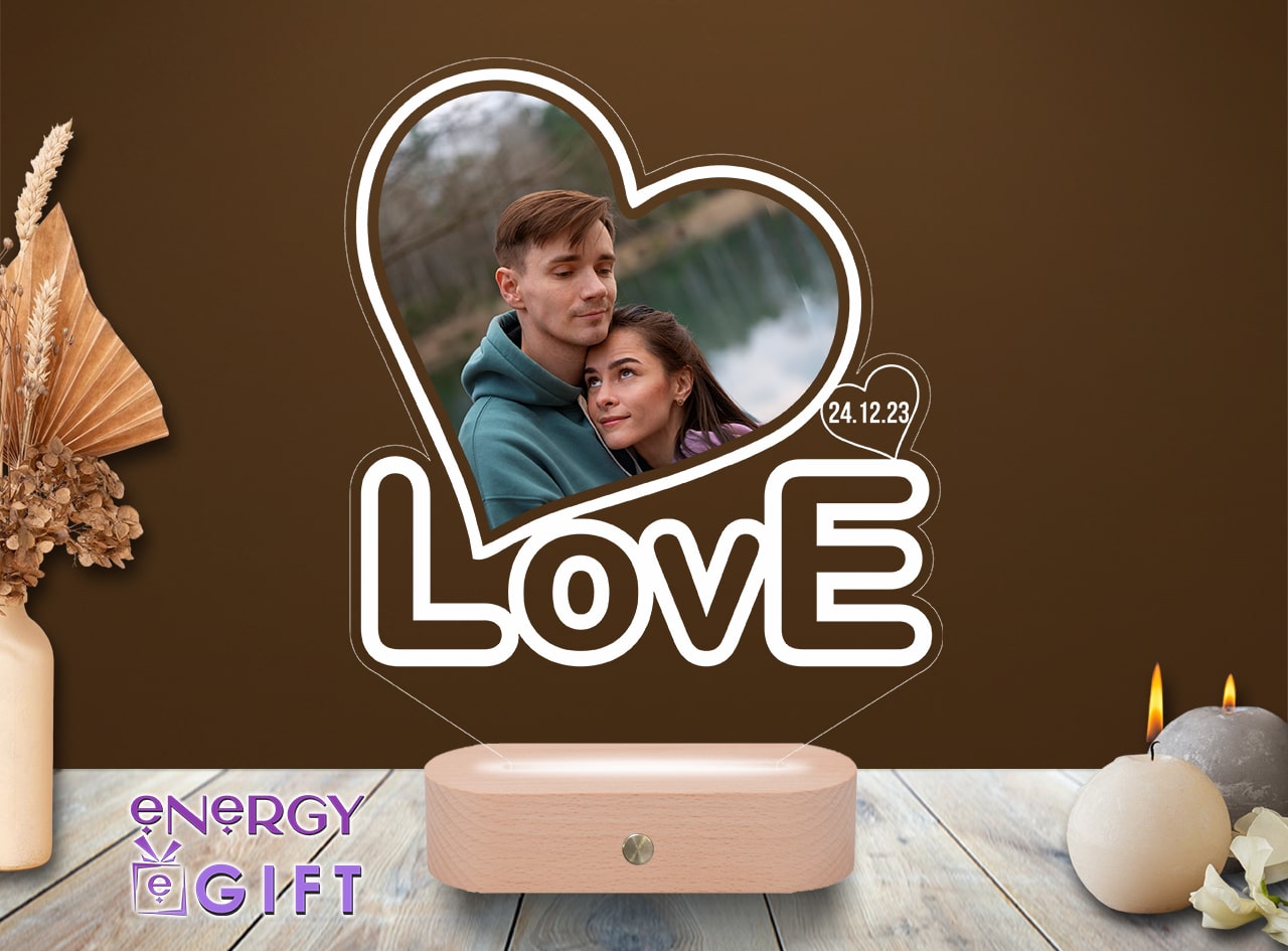 Cum alegi cea mai potrivită lampă LED personalizată pentru persoana iubită